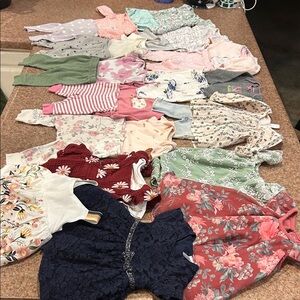 15 outfits (27pc) 0-3 month baby girl clothes